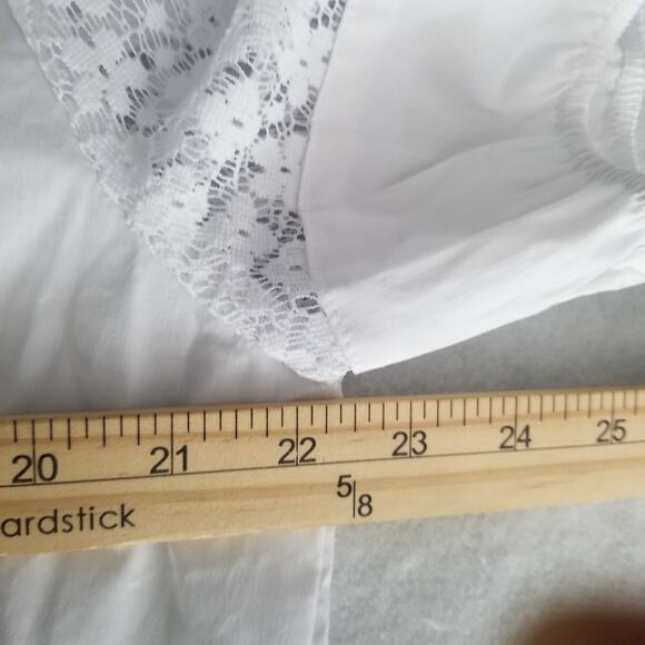 Adrianne Vittadini Puff Sleeve with Lace Insert Button Front Top XL New - Picture 5 of 7